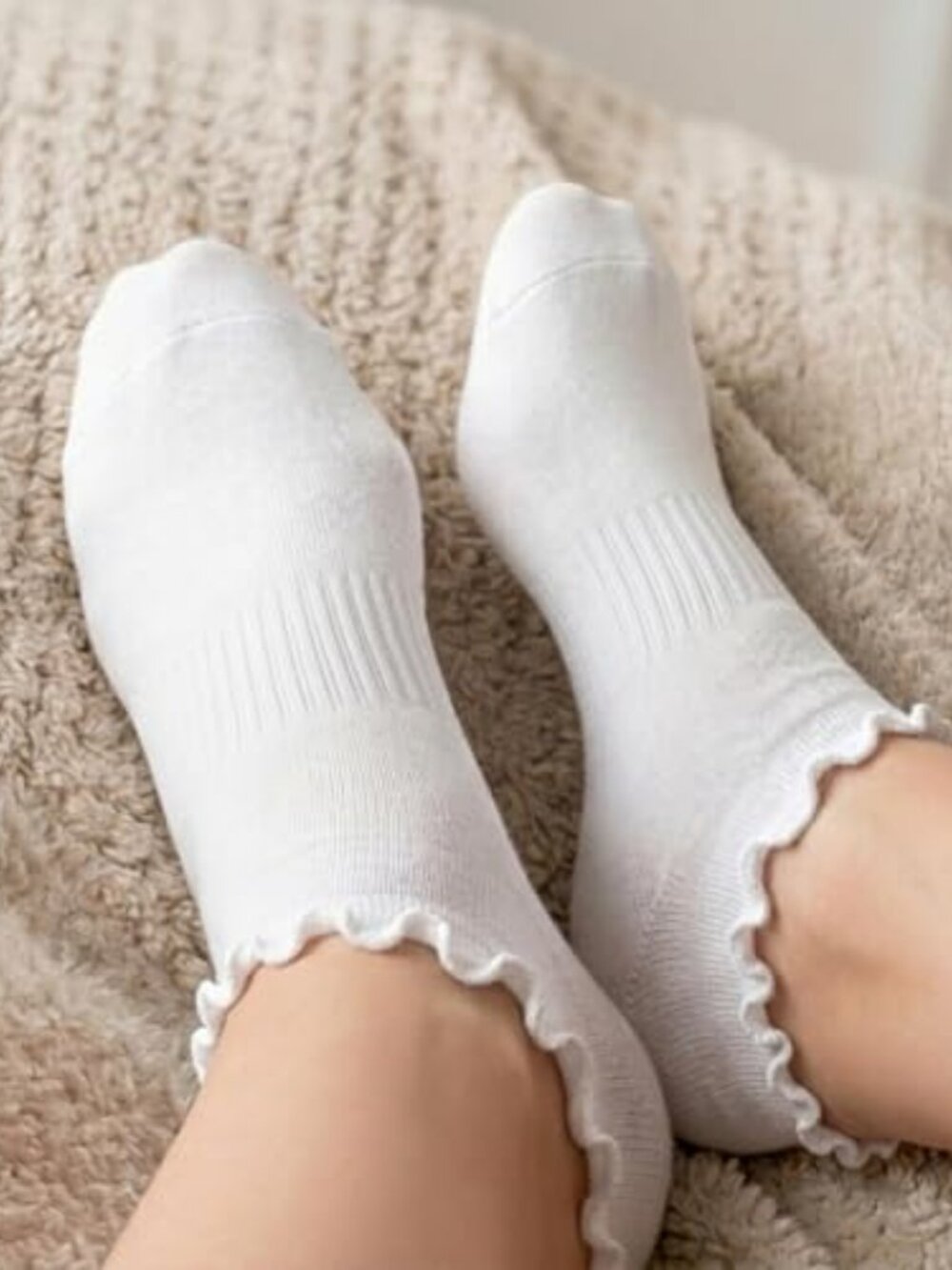 6 Pairs No Show Socks for Women Ruffle Socks Cute Ankle Socks